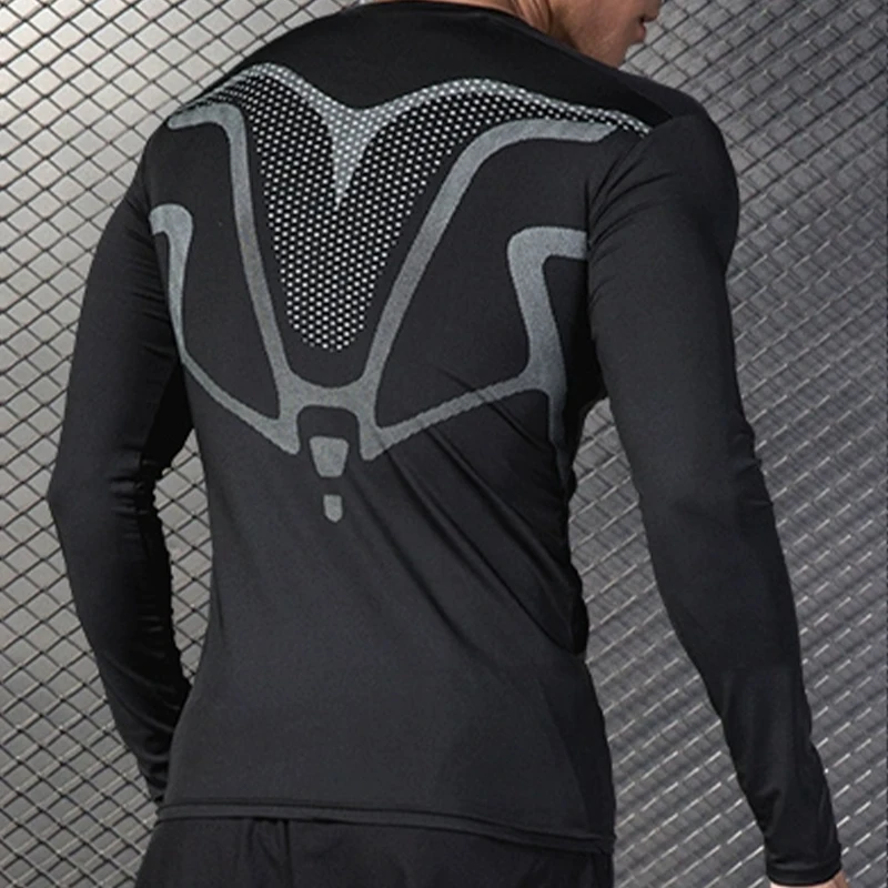เสื้อยืดกีฬาแขนยาวสำหรับผู้ชาย - T Shirt Tight Fit บทวิจารณ์และราคา